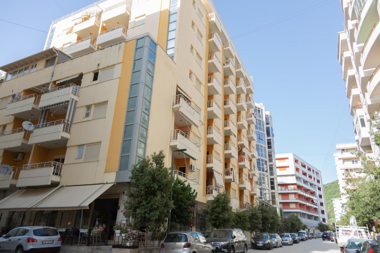 Gloria'S Apartment Lungomare Vlorë Exterior foto